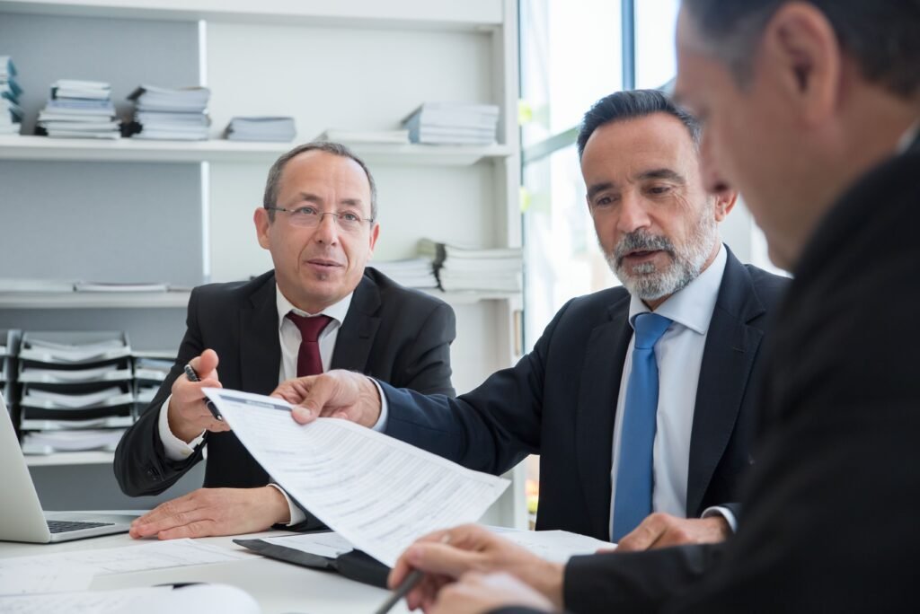 Otro aspecto clave al investigar qué son prácticas comerciales restrictivas es aprender a gestionar correctamente la participación comercial aportada.